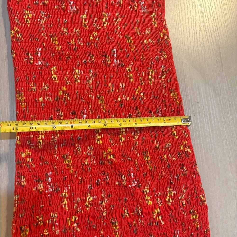 Forever 21 red stretchy dress - Picture 2 of 4